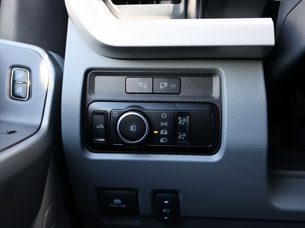 Main image 25