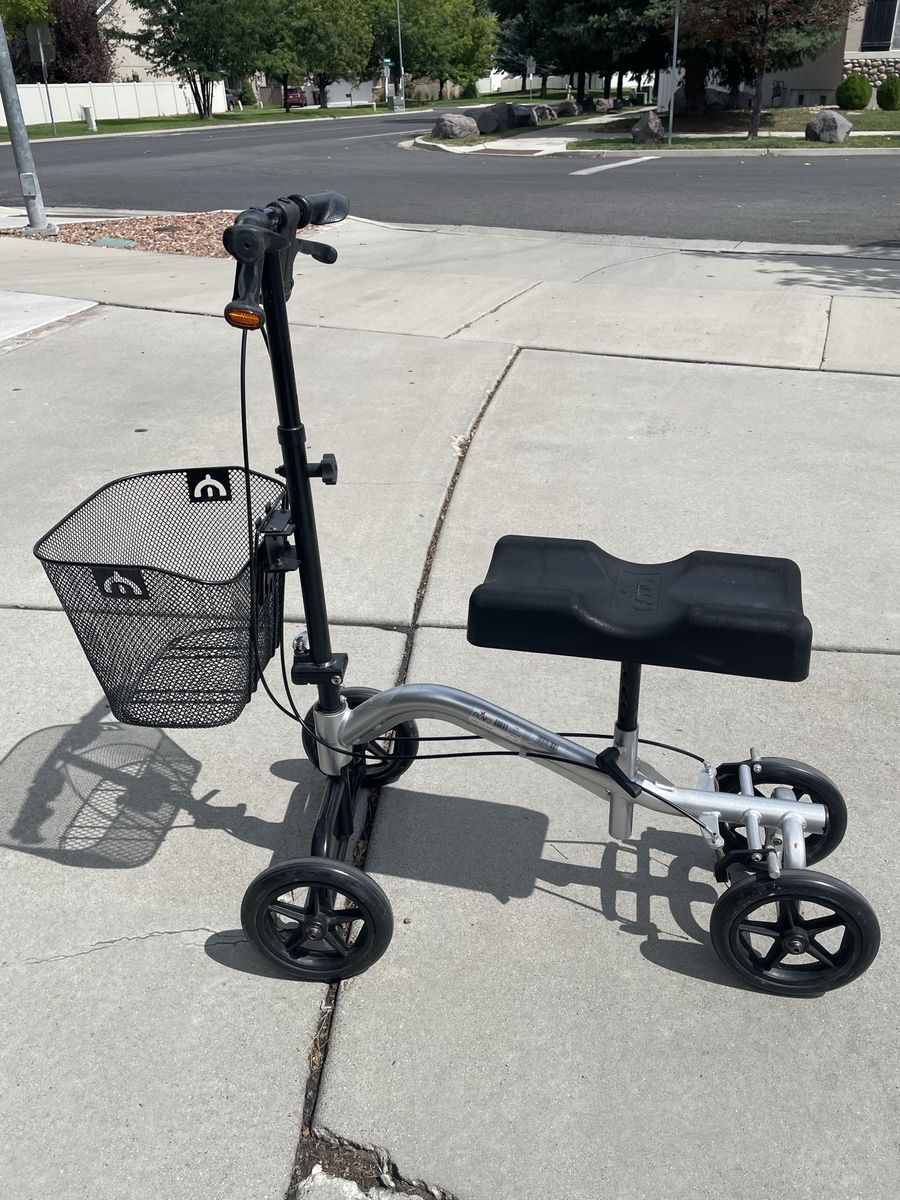 Medical Knee Scooter with Basket-NOVA