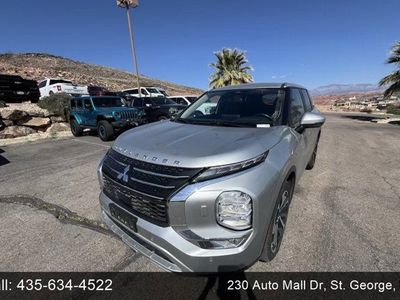 2024 Mitsubishi Outlander SE