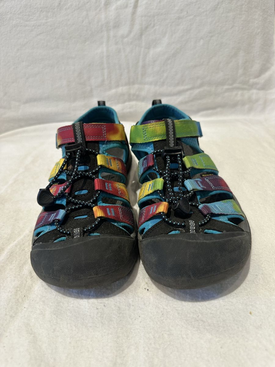 Keen youth size 5 black/blue/rainbow hiking sandal