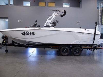 2026 Axis A245 Boats