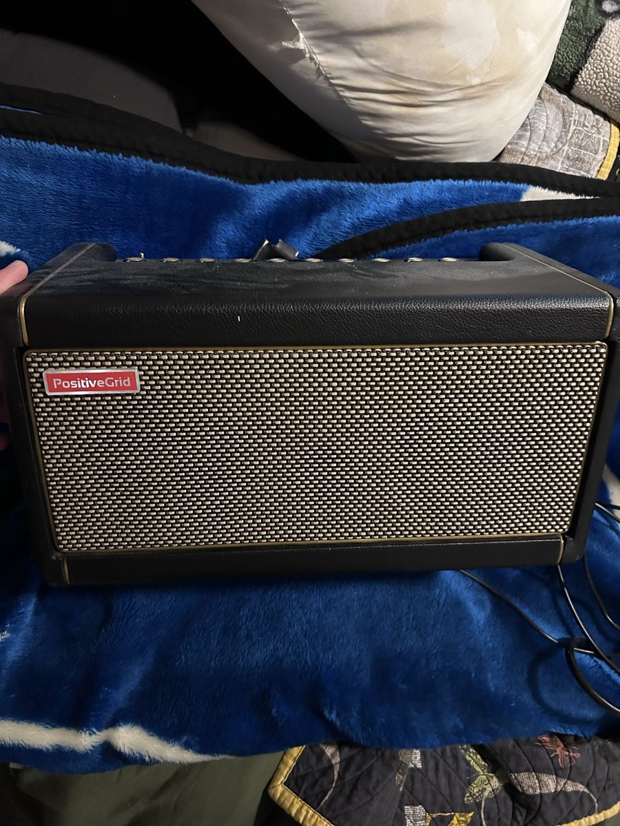 Positive Grid Spark 40 - read description