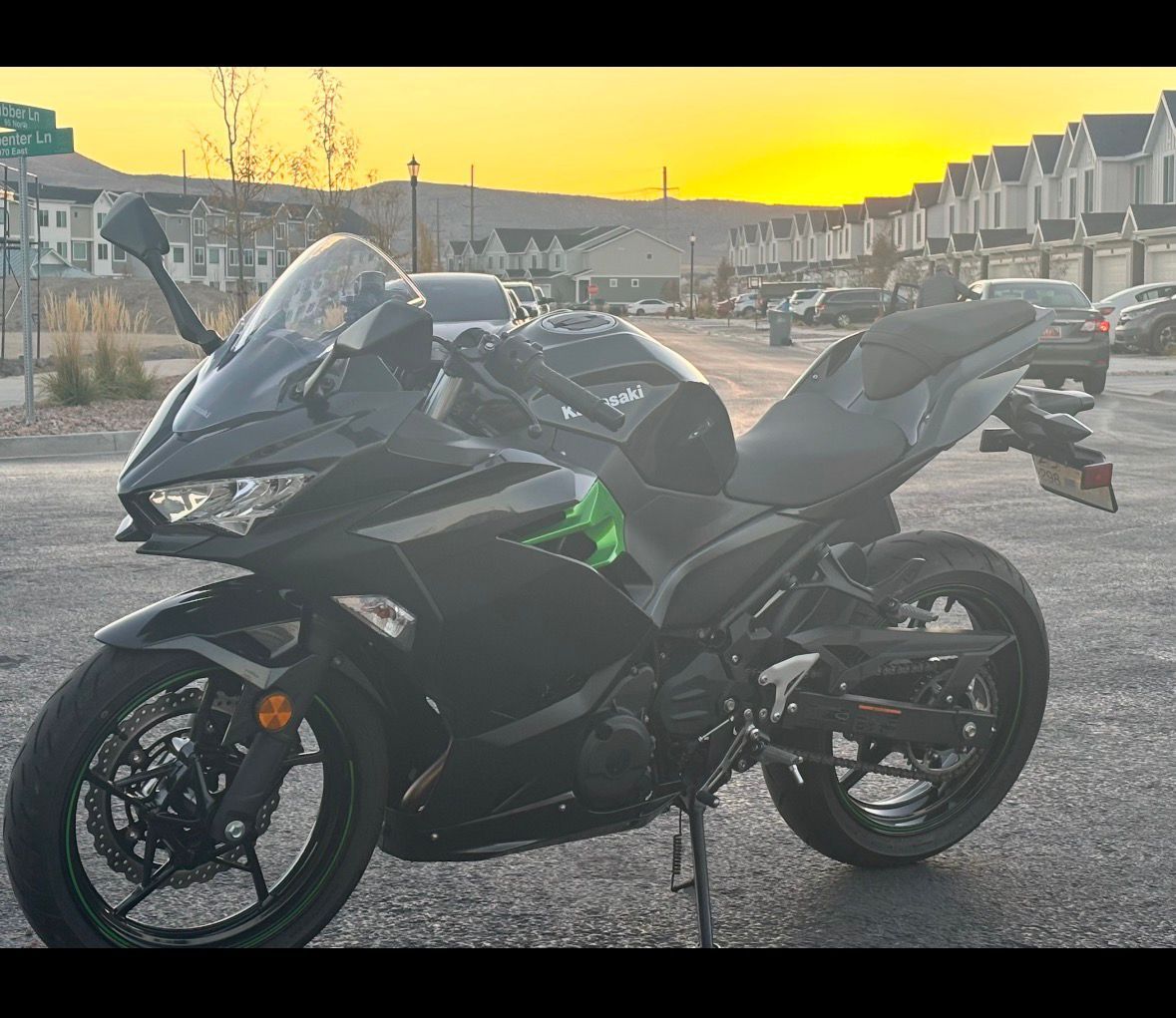 2023 Kawasaki ninja 400 cc