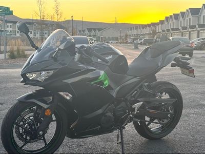 2023 Kawasaki ninja 400 cc