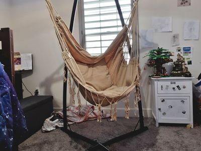 88" hanging chair and frame