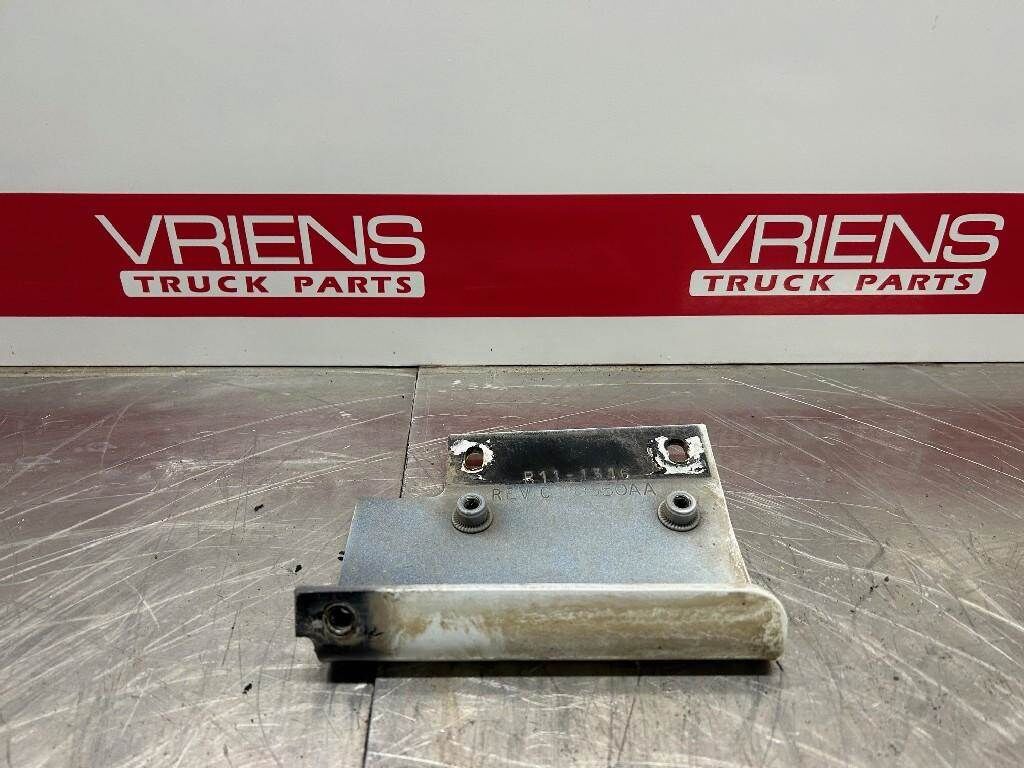 Kenworth T800 Bracket