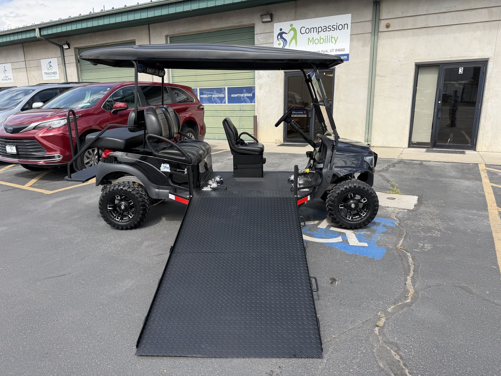 Wheelchair Accessible Golf Cart | Custom Conversion | Radio | Lift | Lots of Upgrades!