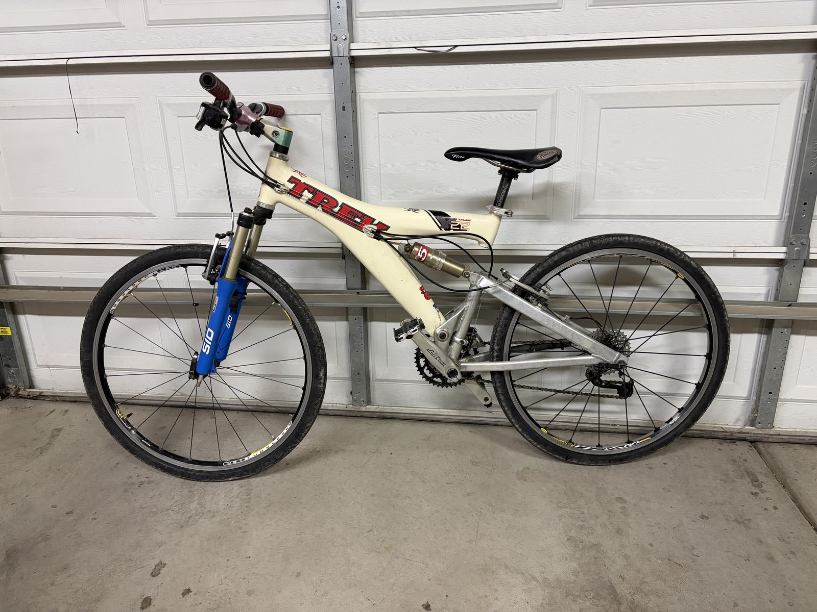 Trek Y22 Mountain Bike