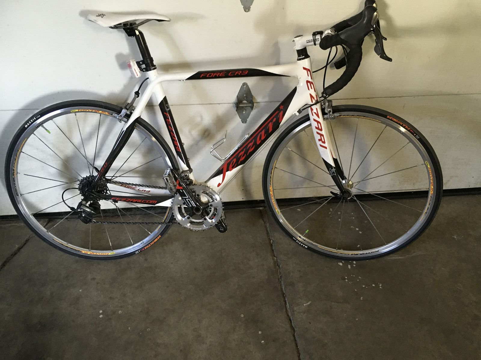 Fezzari Road Bike
