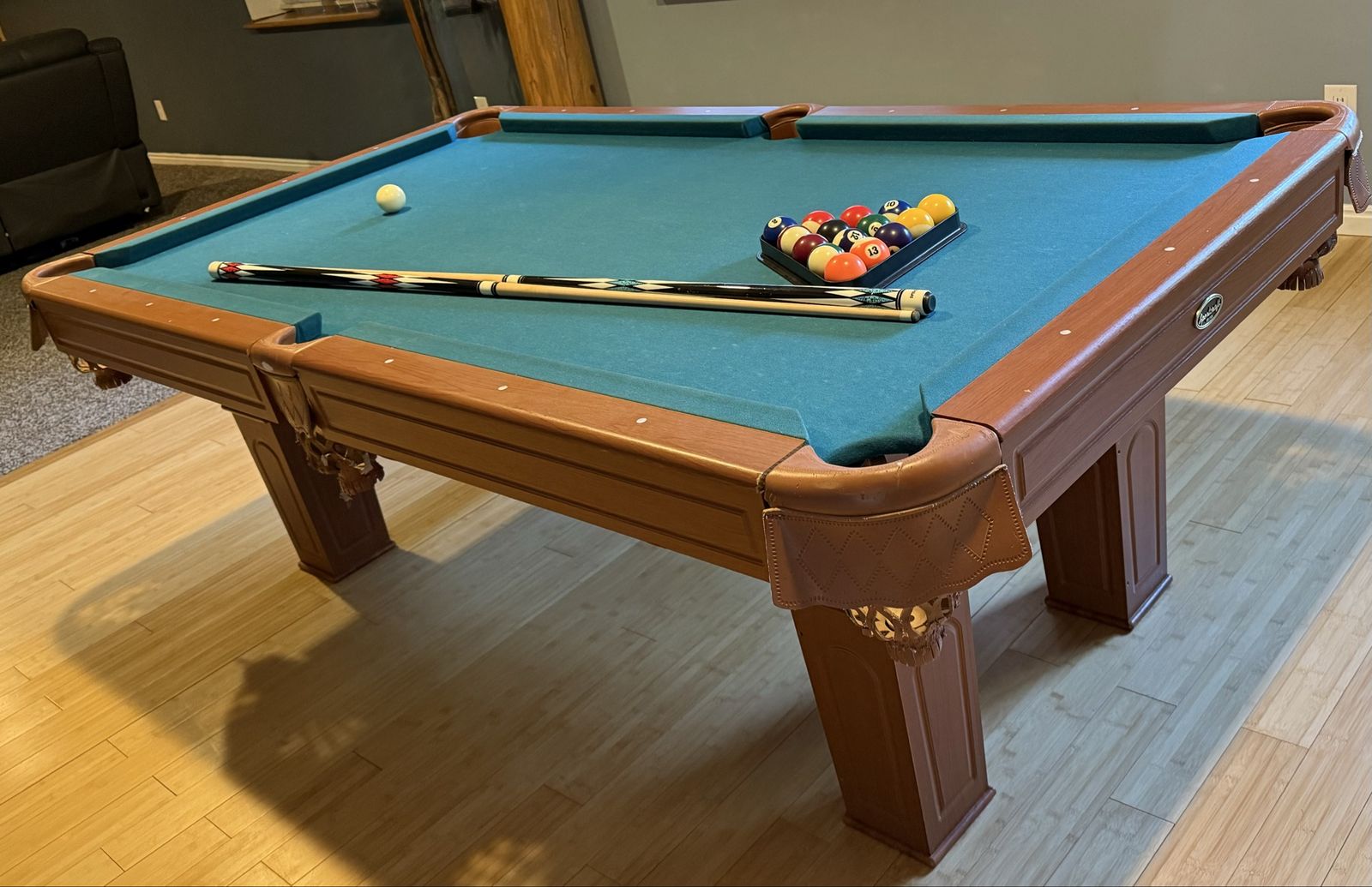 Sportcraft Pool table (+ extras)