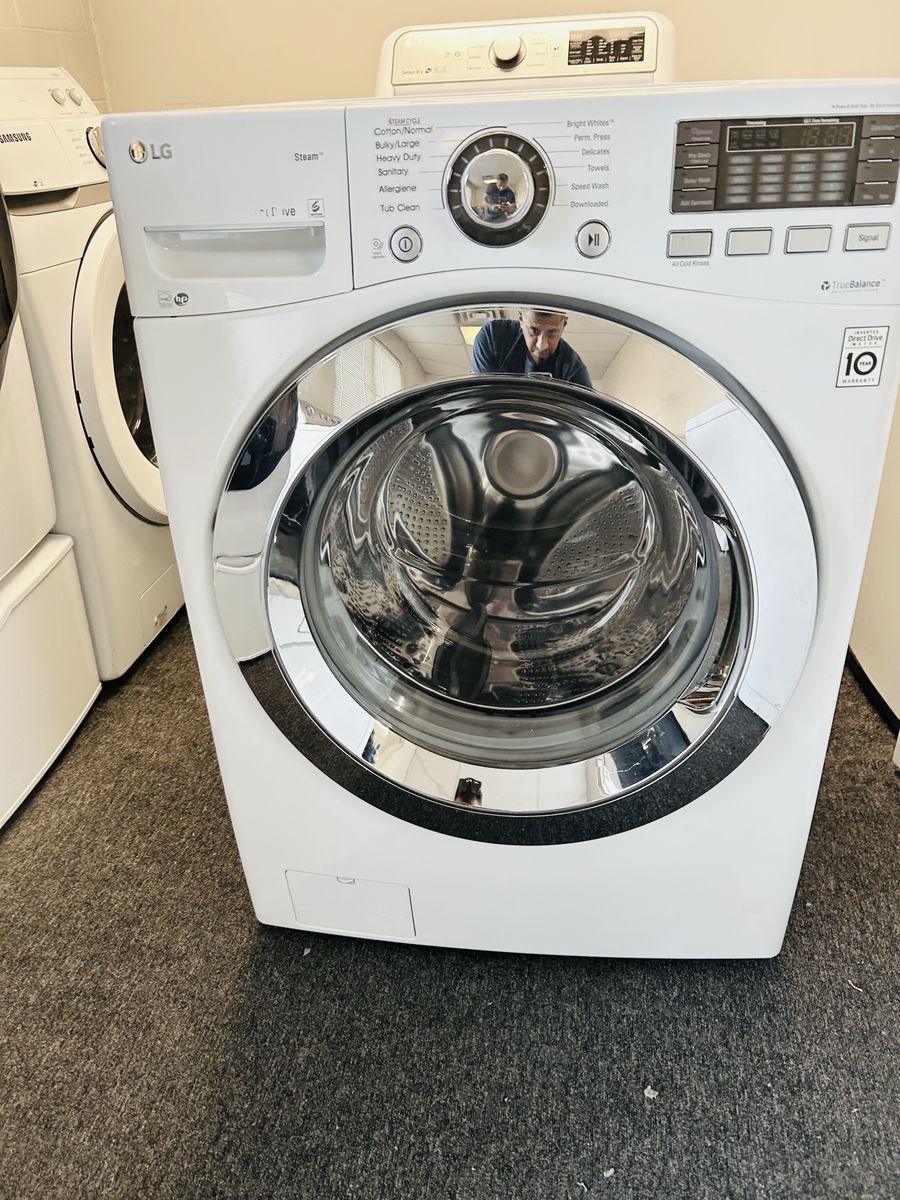 LG  4.5 cu ft washing machine 