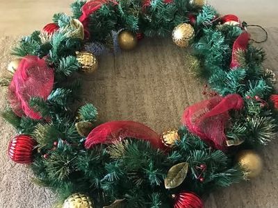 Indoor or Outdoor lighted Christmas Wreath