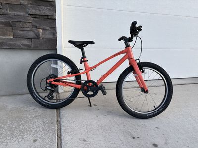 Specialized Jett 20 - Lightweight kids bike