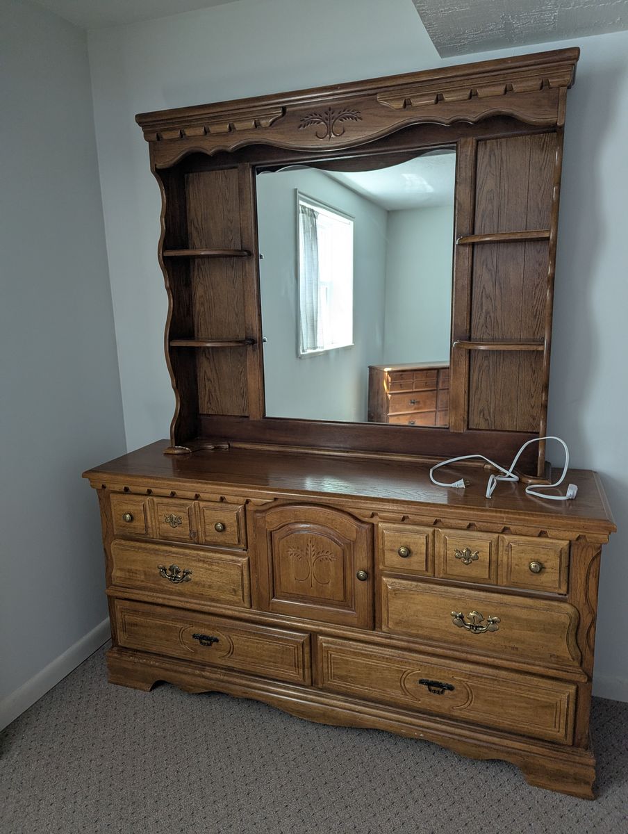 Bedroom Set: Dresser + Mirror, Drawers, Queen Headboard