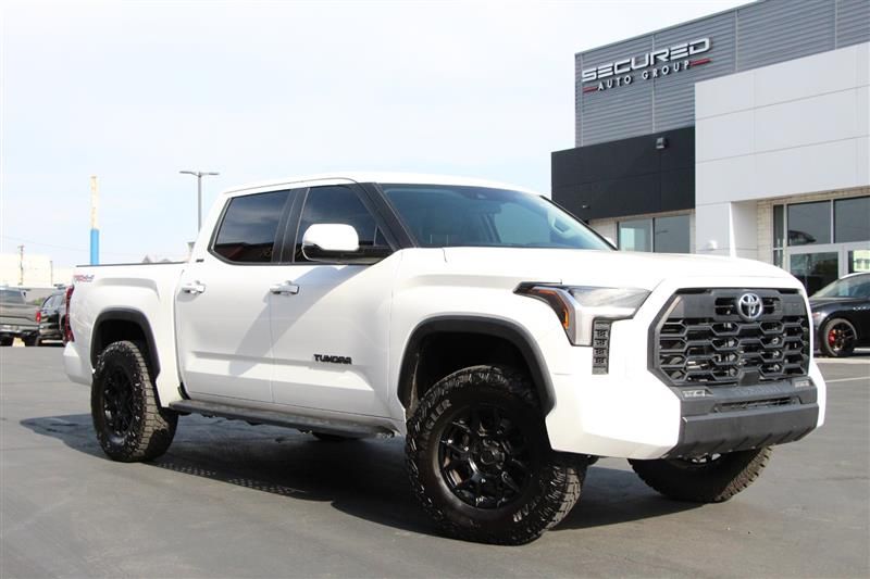 2024 Toyota Tundra SR5