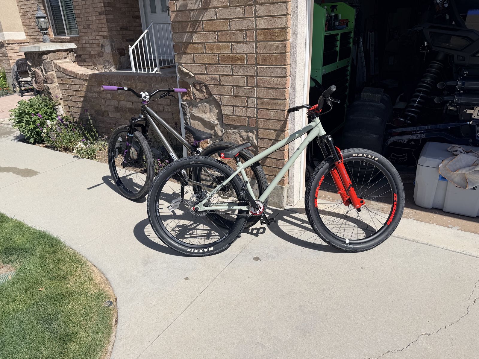 Custom built evil faction 2 dirt jumper