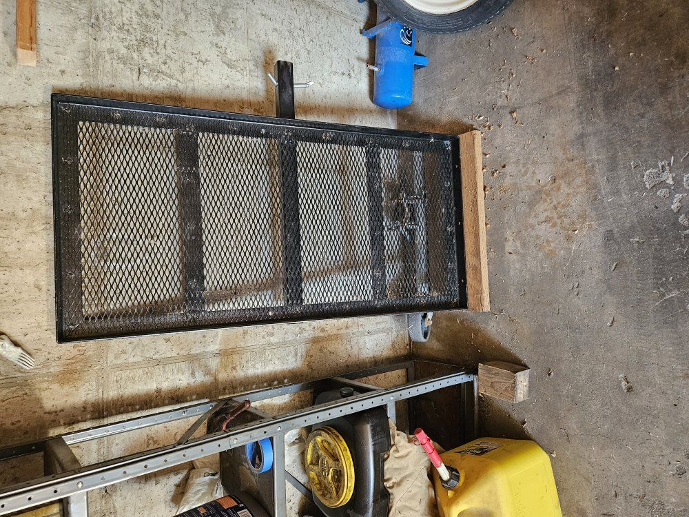 CUSTOM HITCH CARRIER