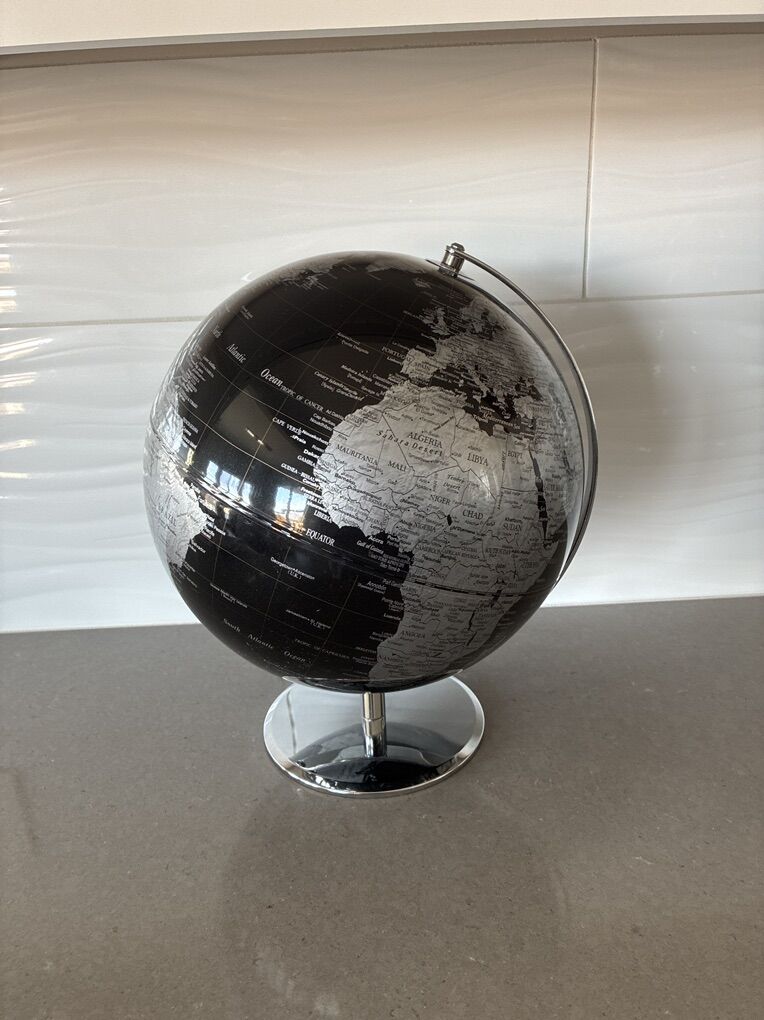 Z Gallerie Black & Silver Globe 15