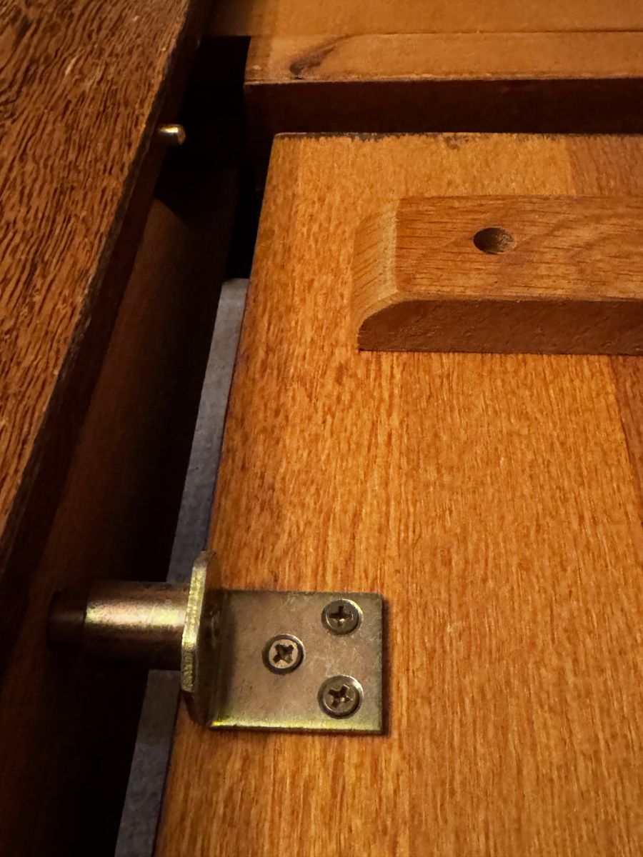 Main image 7