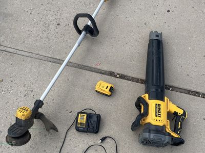 Dewalt 20 V Blower Weedeater Combo