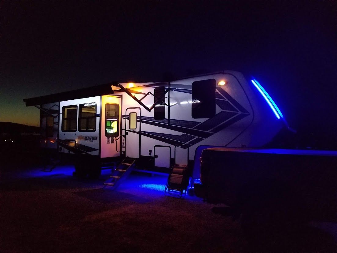 Toy Hauler Pre Covid  Grand Design 351 M