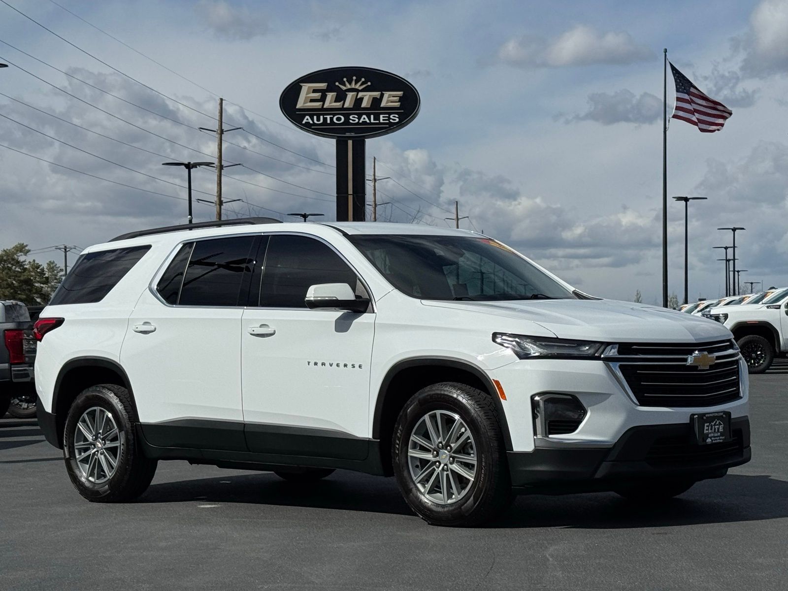 2022 CHEVROLET TRAVERSE LT Cloth