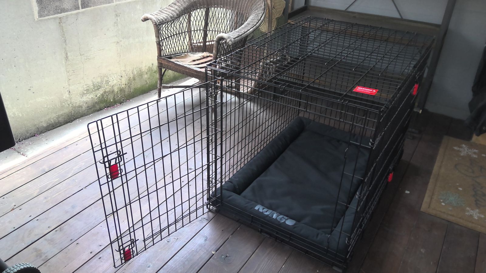 Dog Crate - KONG Ultra Strong Double Door + KONG Dog Mat SIZE LARGE