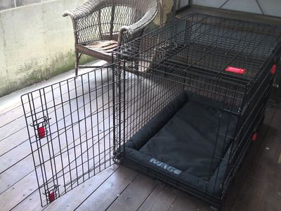 Dog Crate - KONG Ultra Strong Double Door + KONG Dog Mat SIZE LARGE