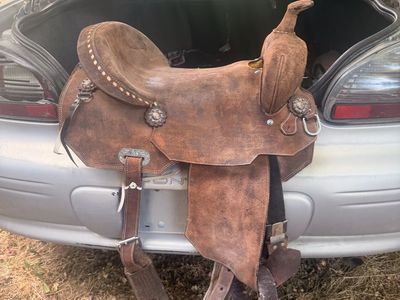 16” western saddle sale or trade