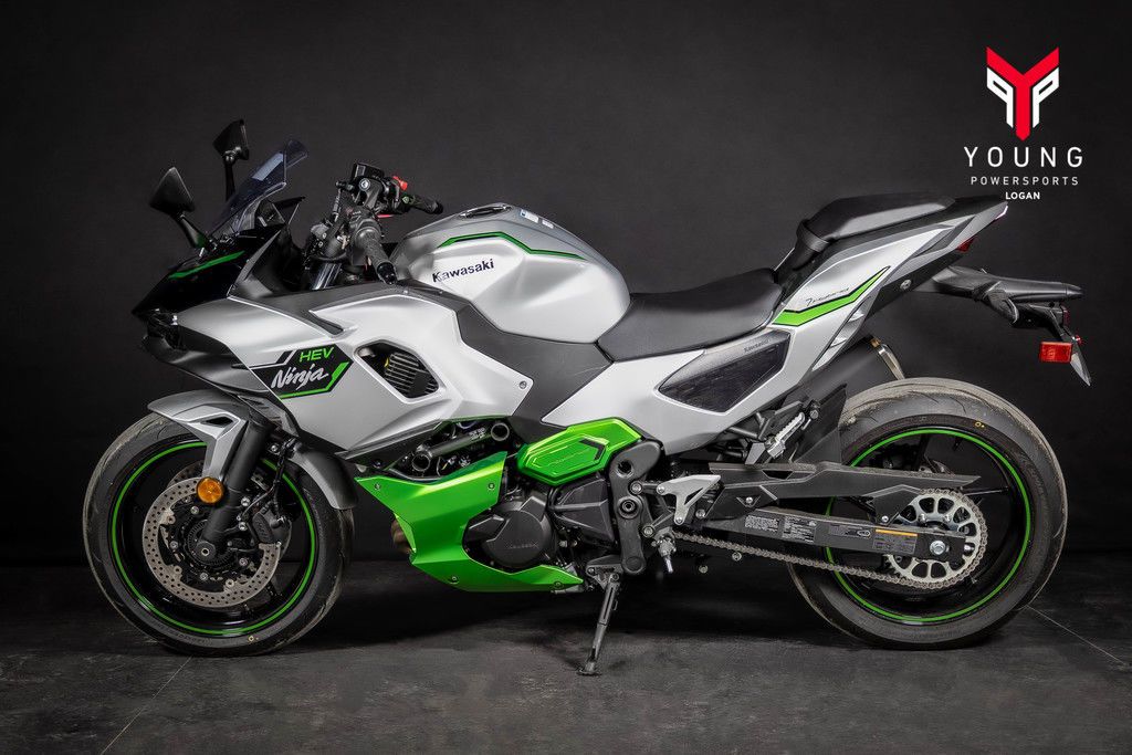 2024 Kawasaki Ninja® 7 Hybrid ABS