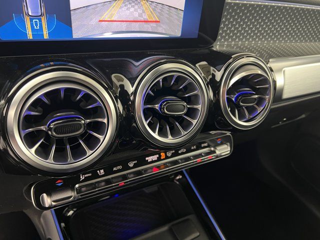 Main image 30