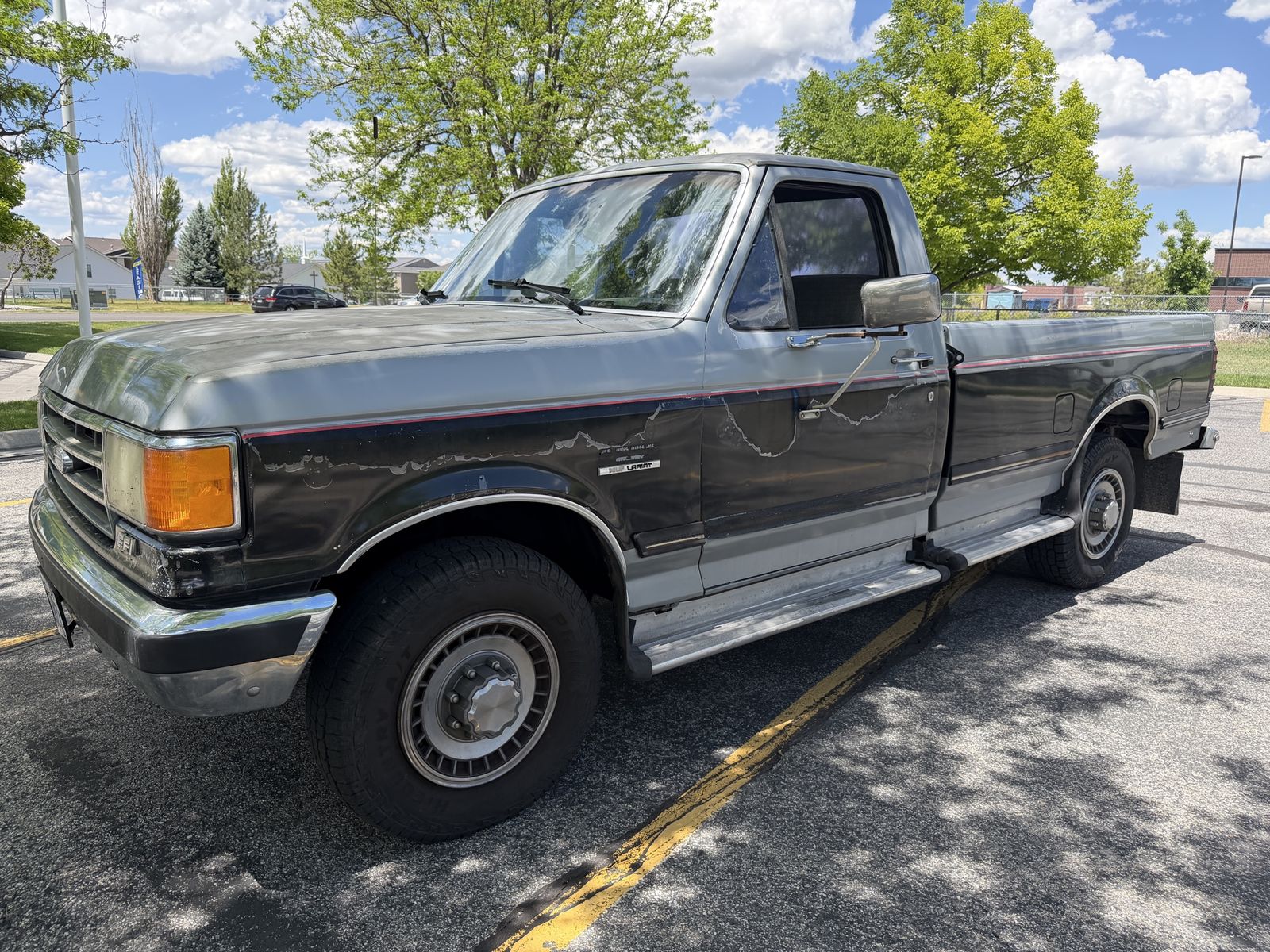 1990 Ford F-250 Lariat