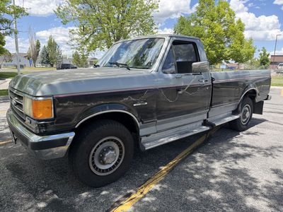 1990 Ford F-250 Lariat
