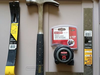 Stanley Hammer & Wonder Bar, Craftsman 25ft Tape Measure, Johnson Steel Square Tool Set