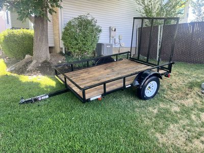 5x8 Utility Trailer W/Rear gate