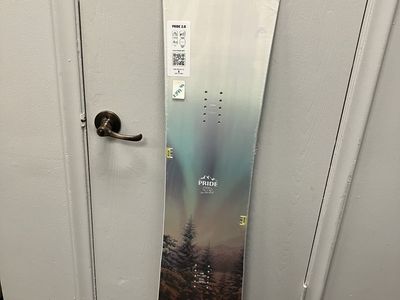 Head Pride 2.0 Snowboard 152cm -Lightly Used 2026