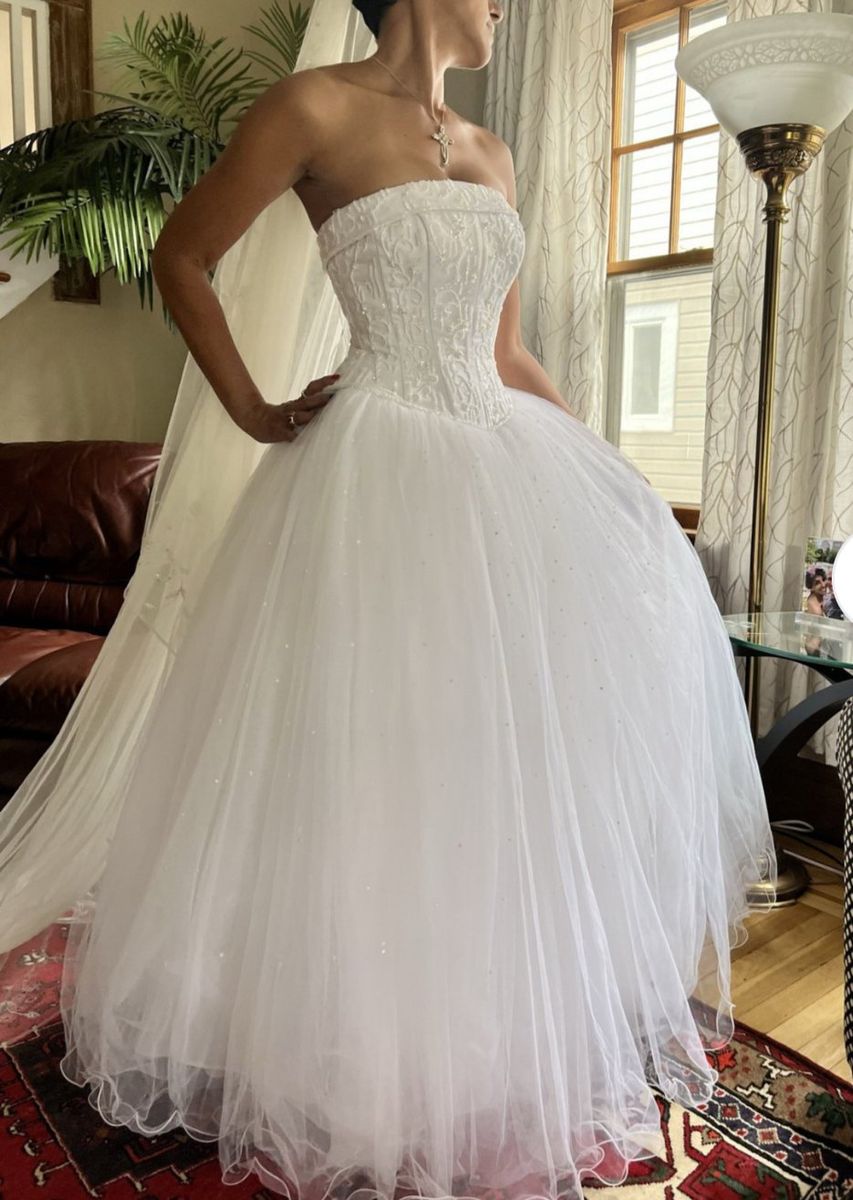 Michaelangelo Wedding ball gown size 10