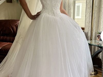 Michaelangelo Wedding ball gown size 10