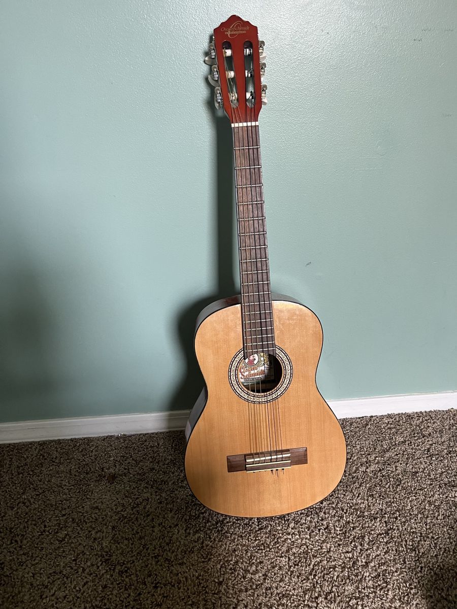 Small Kids Guitar