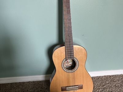 Small Kids Guitar