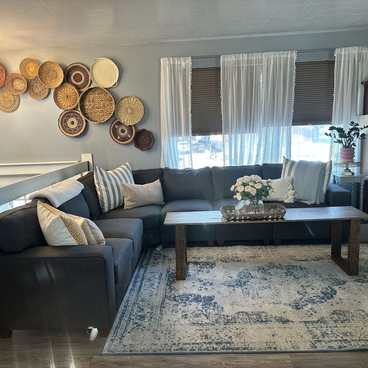 Sectional couch