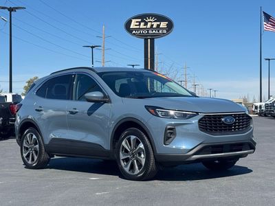 2025 Ford Escape Platinum