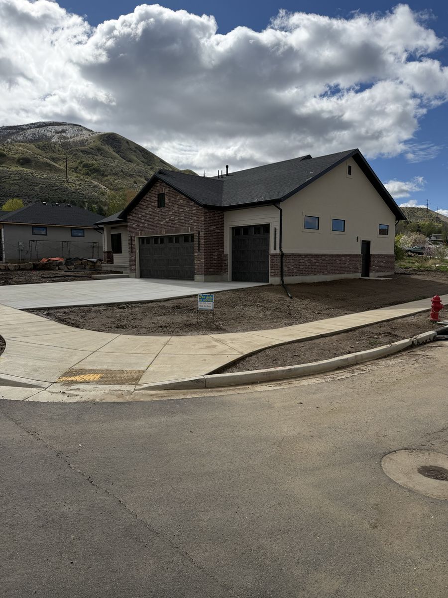 Move In Ready Home In Perry