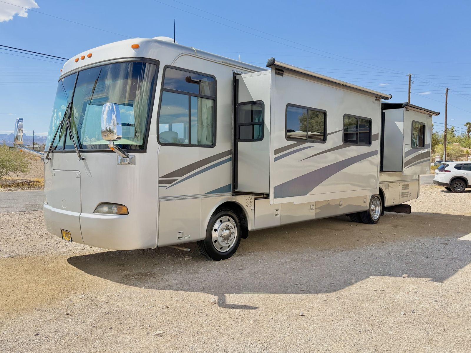 2006 Monaco cayman 36FT 2 slides full body paint diesel pusher $23,500