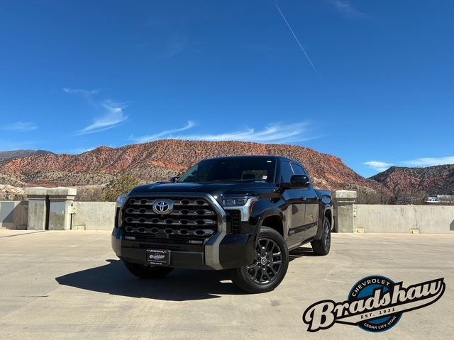 2024 Toyota Tundra Platinum HV