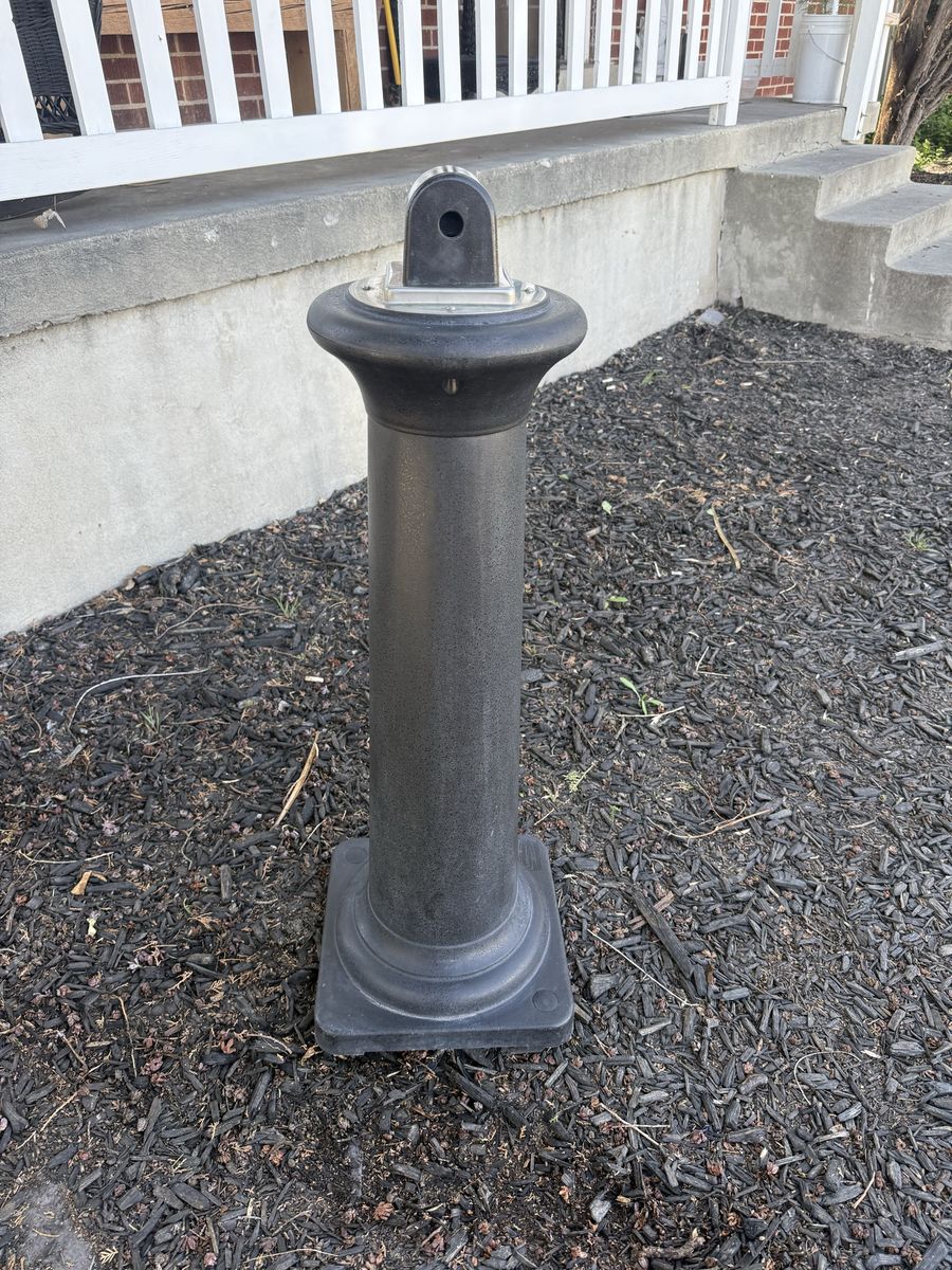 Cigarette Butt Tower by Rubbermaid