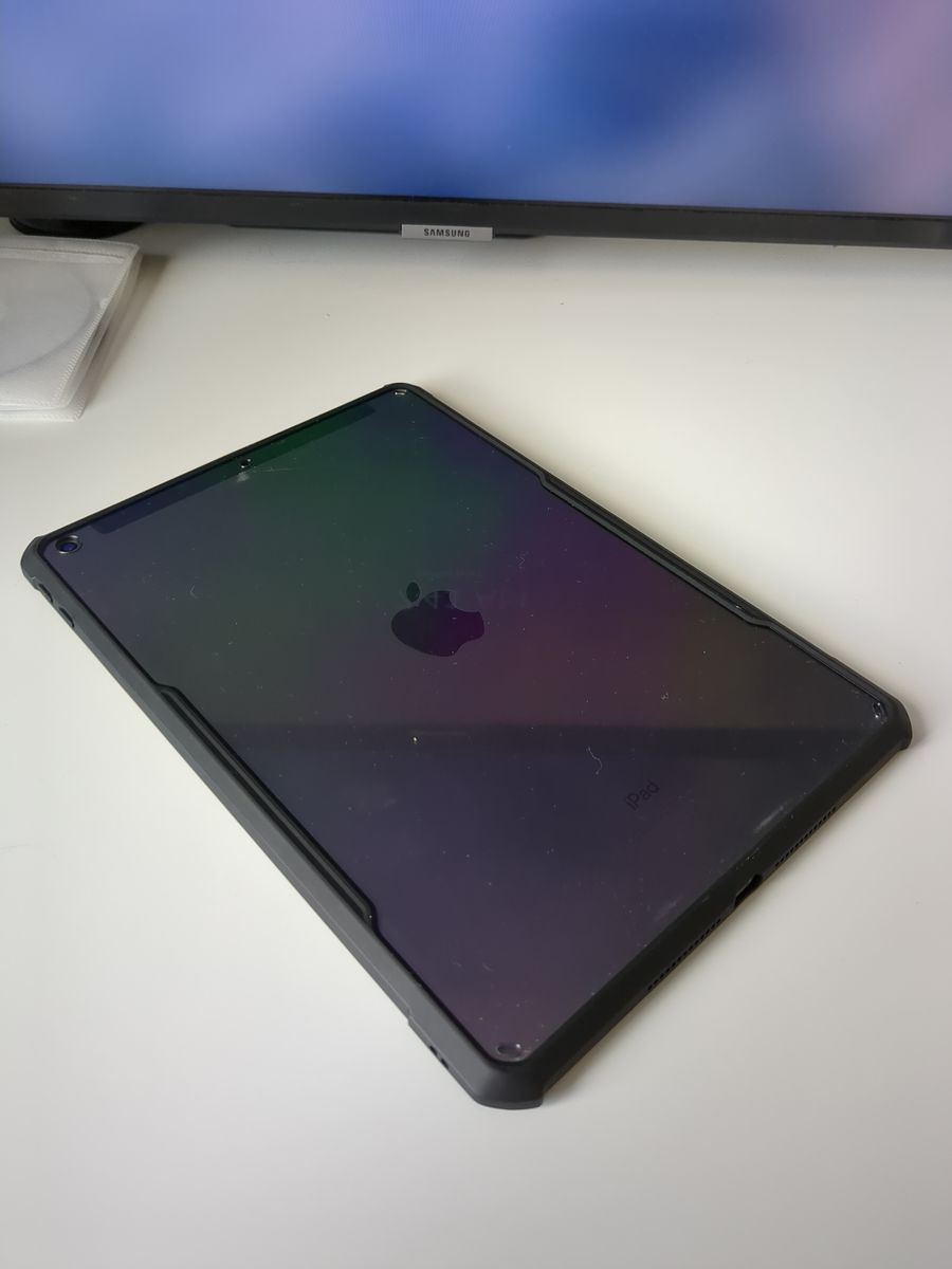 Apple iPad 10.2" 8th Gen WiFi/Cellular 32GB