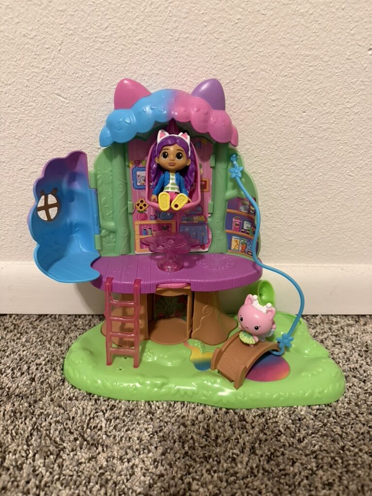 Gabby's Dollhouse Transforming Garden Playset