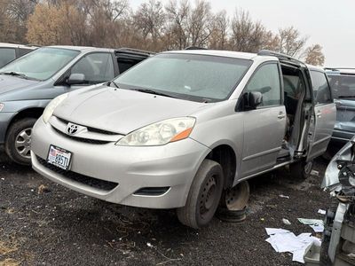 2008 Toyota Sienna Parts