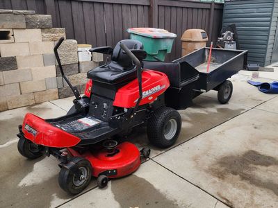 Snapper 7800386 Riding Lawn Mower with Grass Collection System and Dump Cart